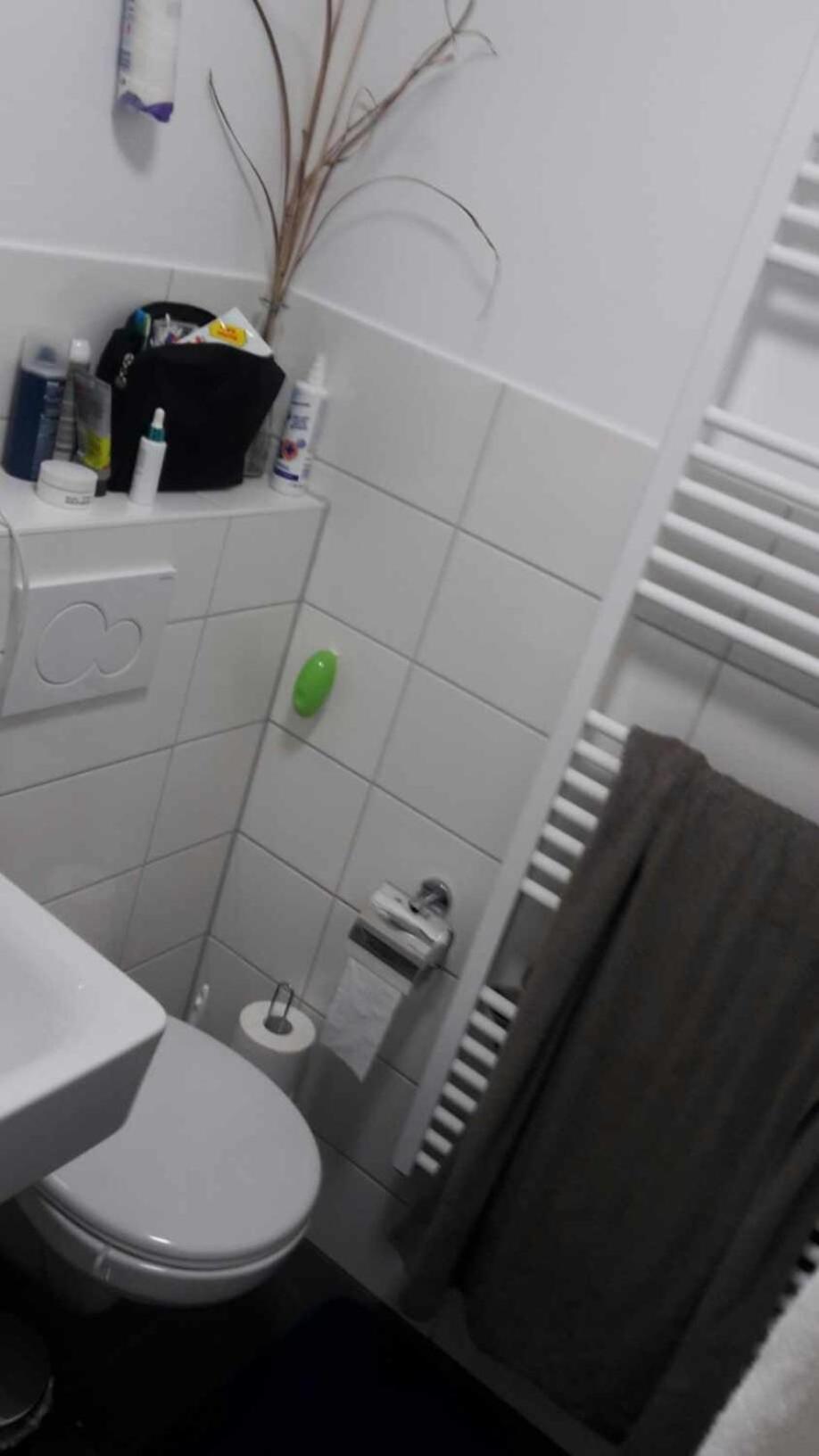 Egyszeru Szallas Stuttgart Buitenkant foto